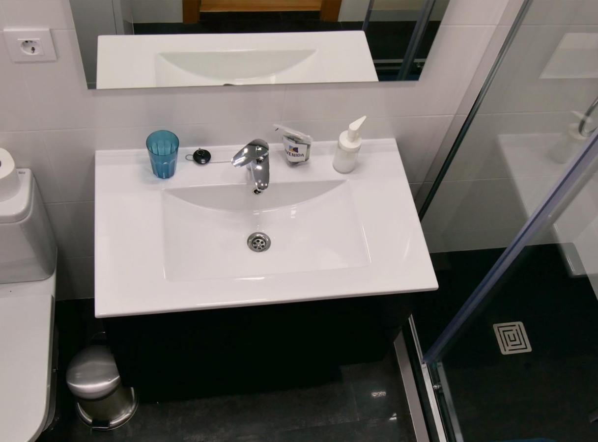 Beautiful Apartment In Eixample Barcellona Esterno foto